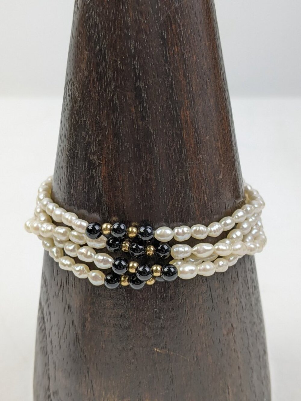 Vintage Freshwater Pearl & Onyx Bracelet with 14k Gold Clasp